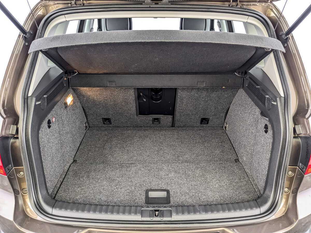 Купить Volkswagen Tiguan, 2016, 177 499 км.. Фото: #9