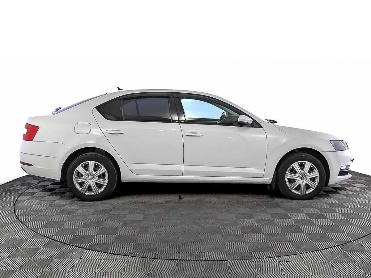 Купить Skoda Octavia, 2020, 81 534 км.. Фото: #3