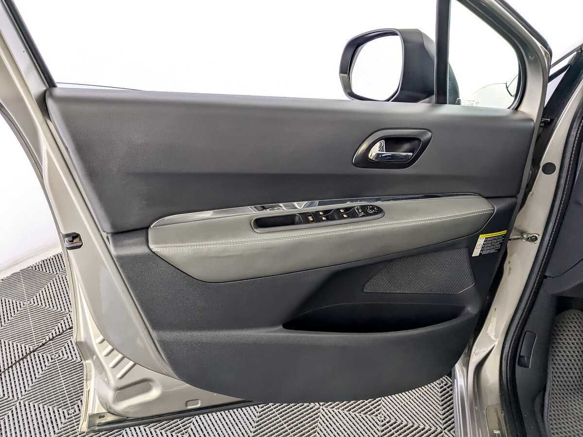 Купить Peugeot 3008, 2012, 152 688 км.. Фото: #18