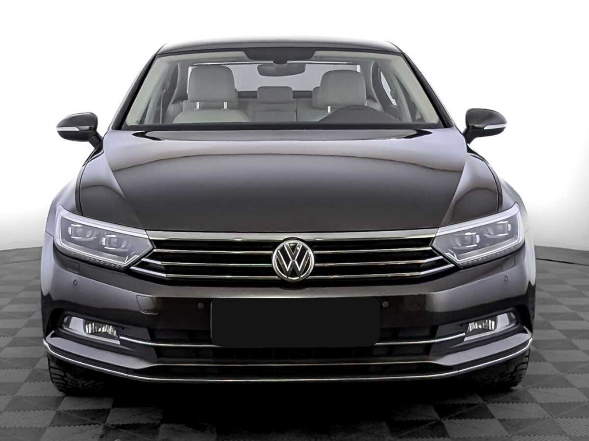 Купить Volkswagen Passat, 2017, 75 878 км.. Фото: #1