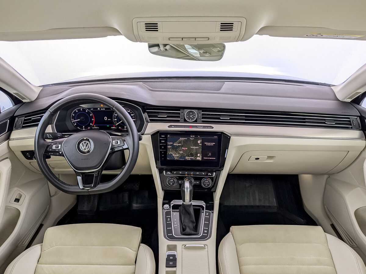 Купить Volkswagen Passat, 2017, 75 878 км.. Фото: #13