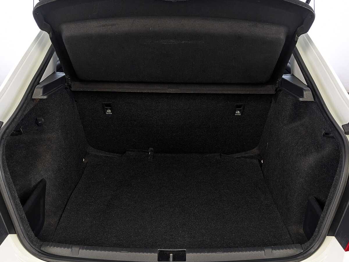 Купить Skoda Rapid, 2017, 158 754 км.. Фото: #9