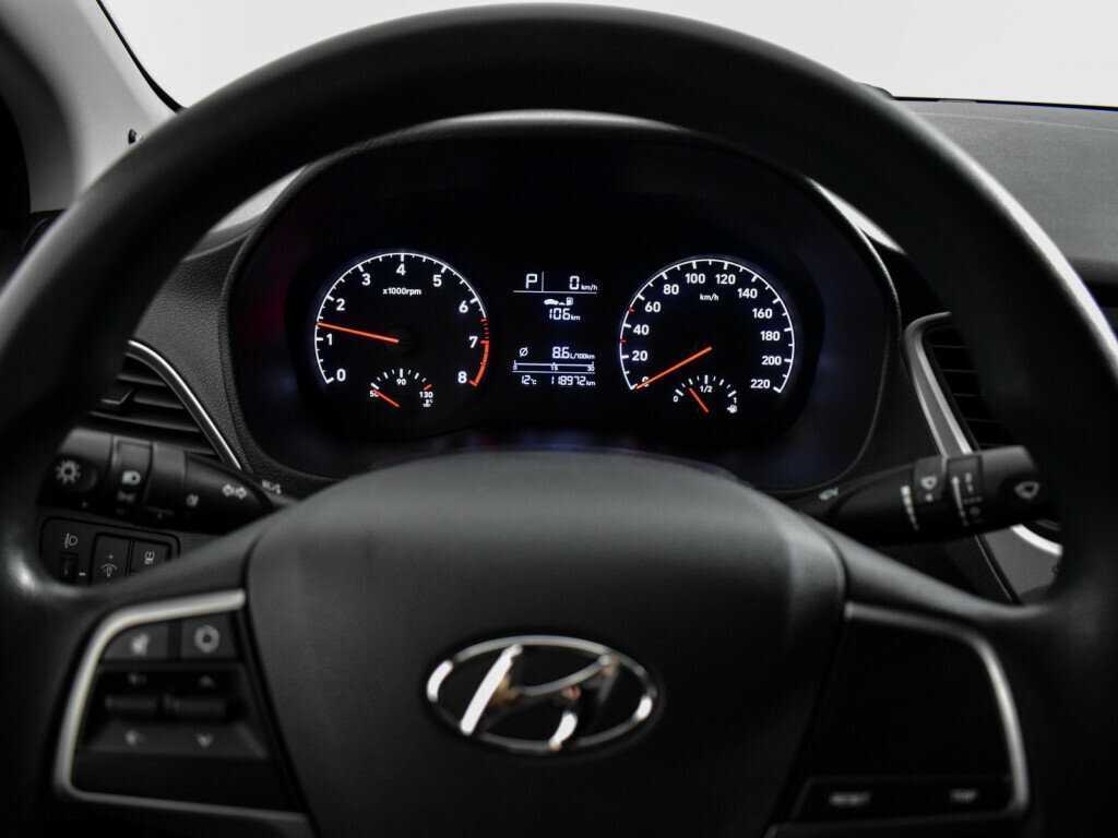 Купить Hyundai Solaris, 2017, 118 971 км.. Фото: #16