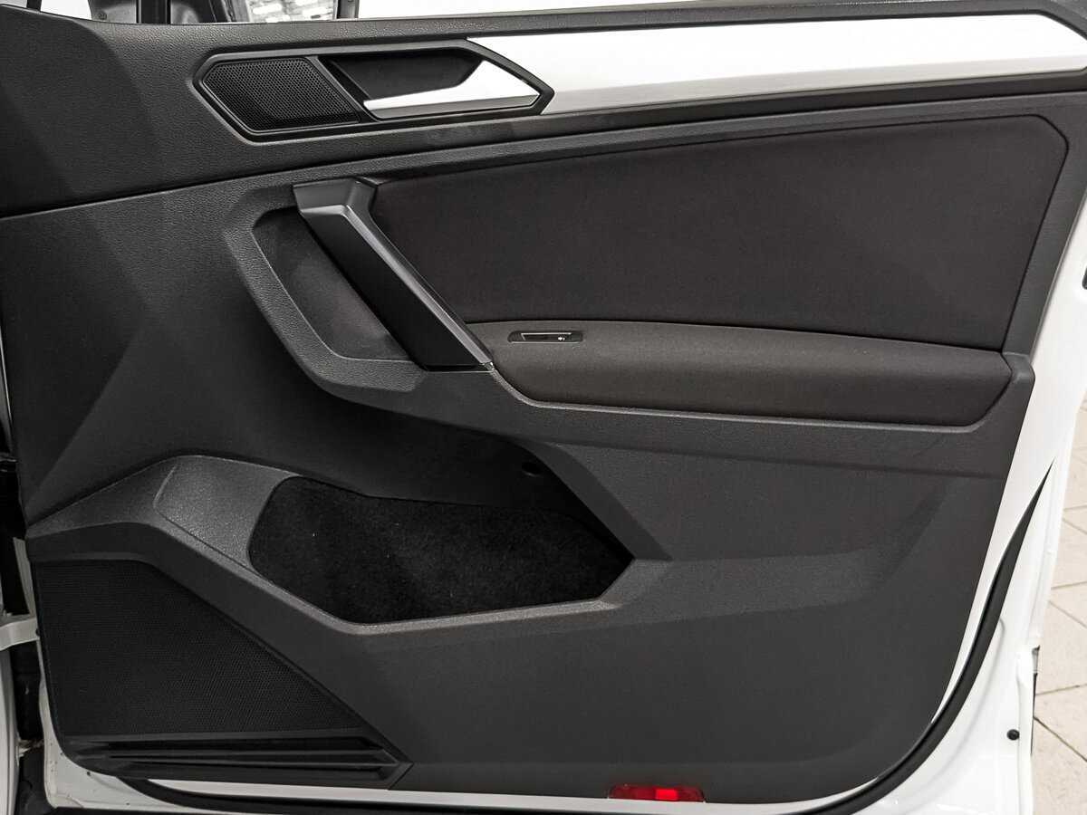 Купить Volkswagen Tiguan, 2021, 155 186 км.. Фото: #22