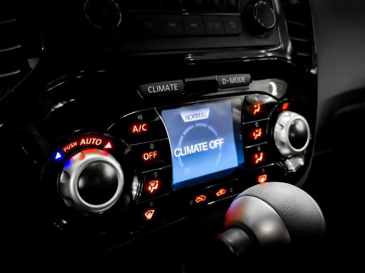 Купить Nissan Juke, 2014, 83 886 км.. Фото: #24