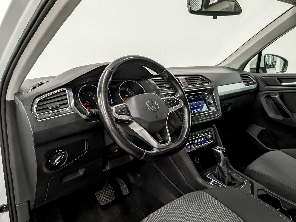 Купить Volkswagen Tiguan, 2021, 158 578 км.. Фото: #15
