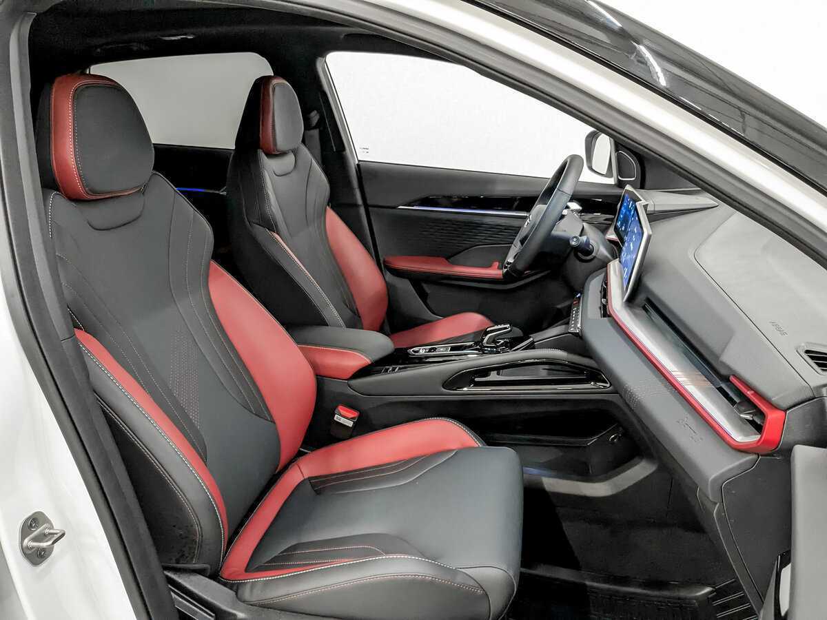 Купить Geely Coolray, 2024, 3 539 км.. Фото: #19