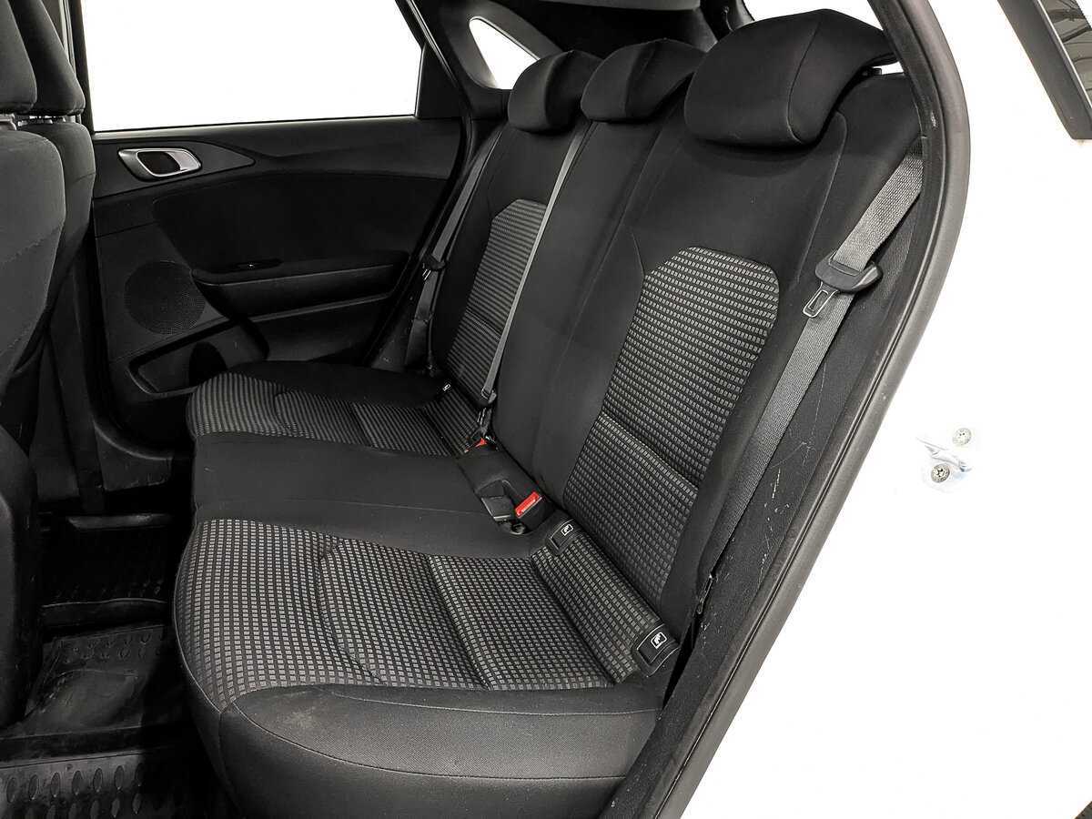 Купить Kia Ceed, 2018, 91 214 км.. Фото: #15