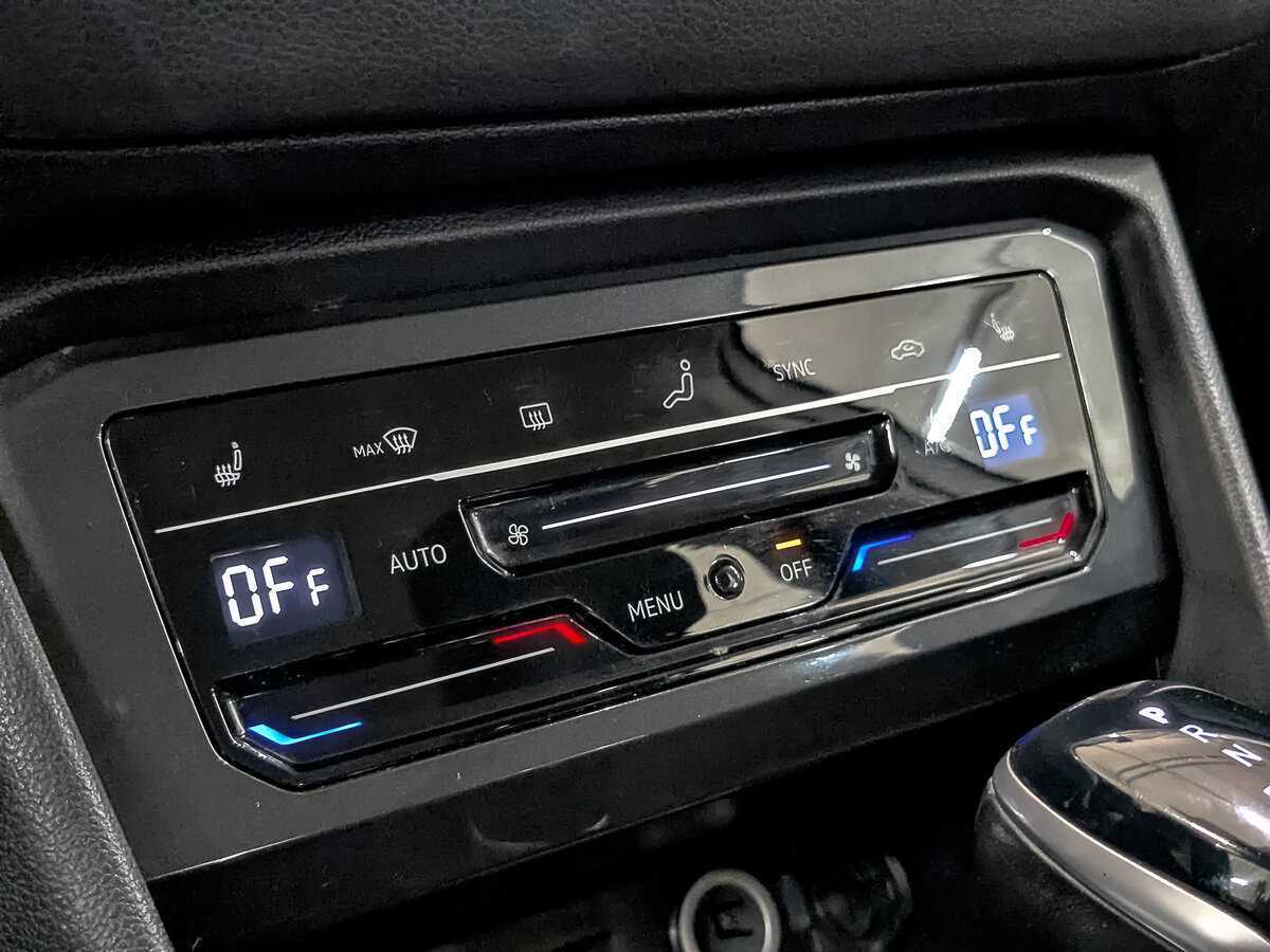 Купить Volkswagen Tiguan, 2021, 150 984 км.. Фото: #19