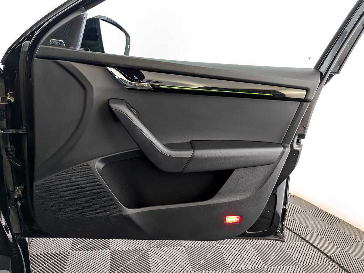 Купить Skoda Octavia, 2019, 129 242 км.. Фото: #23