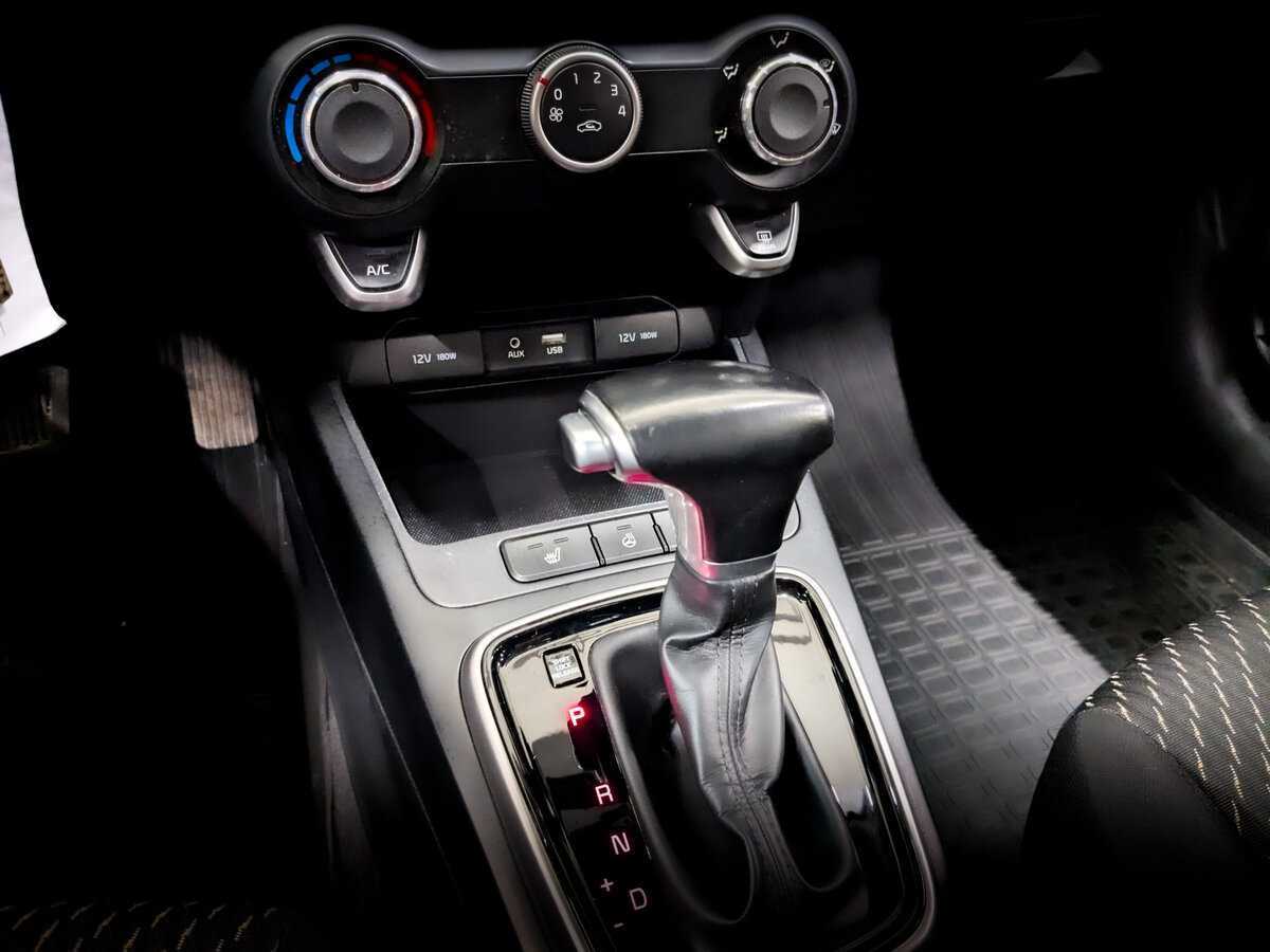 Купить Kia Rio, 2017, 105 572 км.. Фото: #21