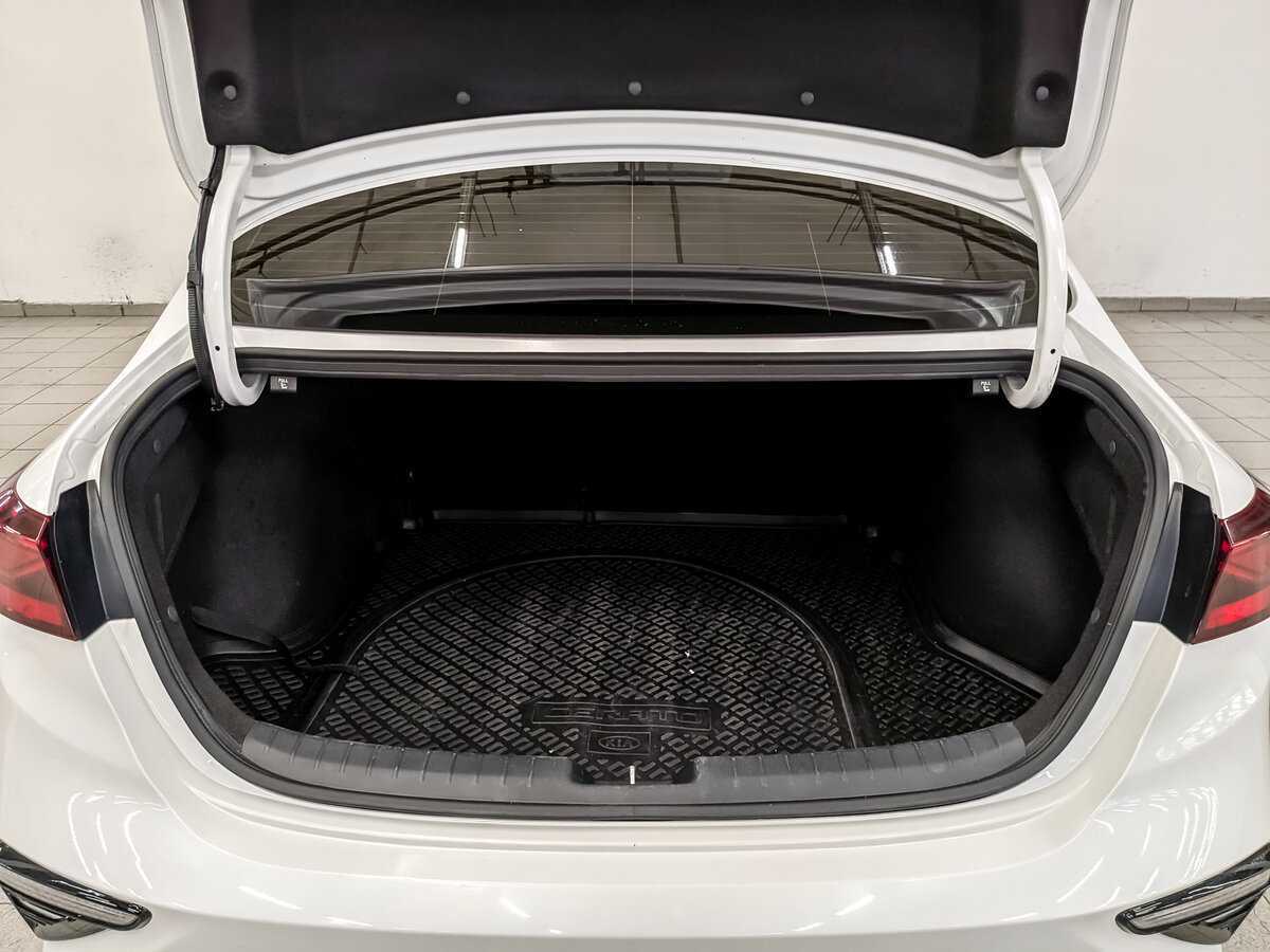 Купить Kia Cerato, 2019, 166 881 км.. Фото: #9