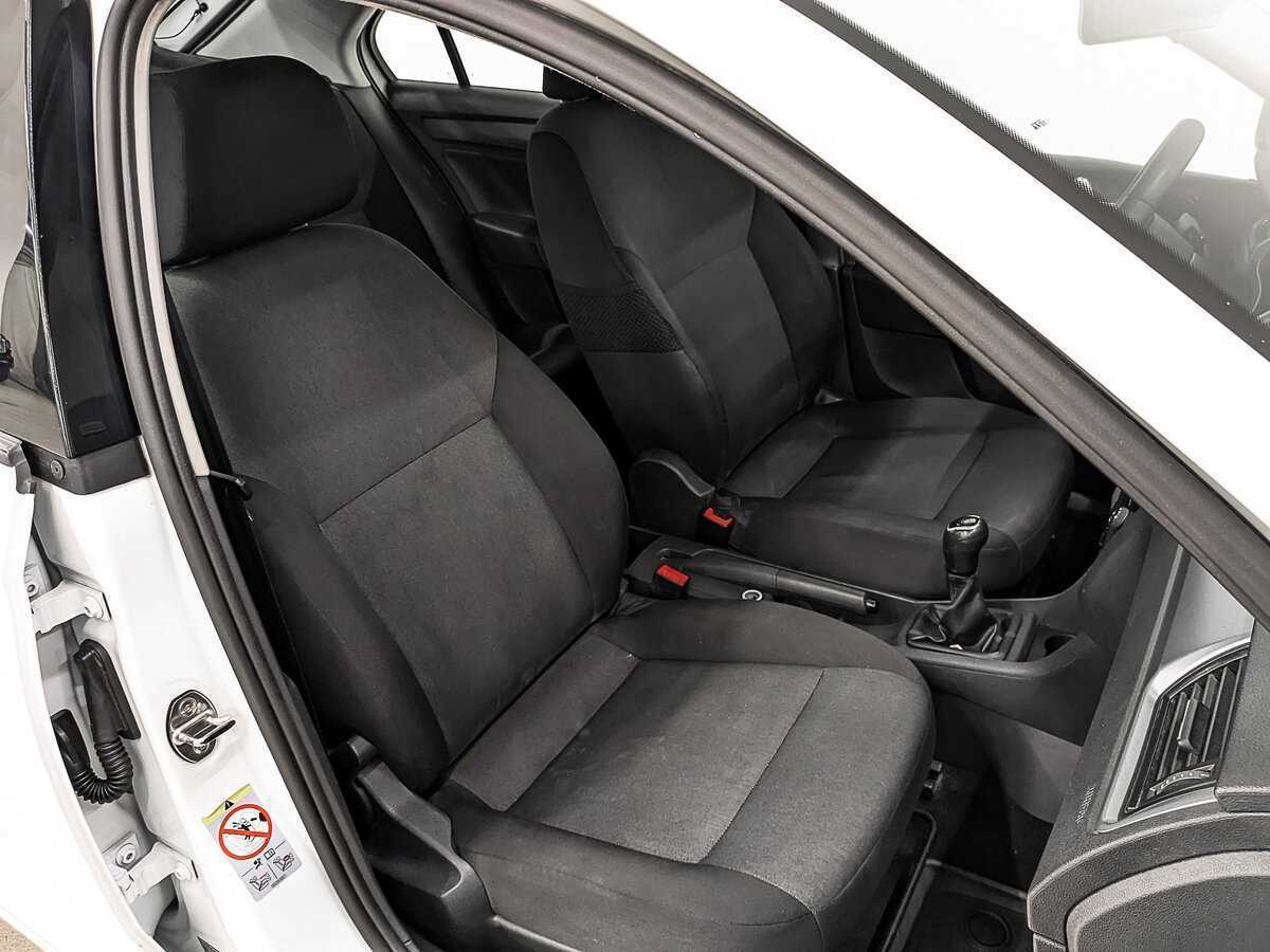 Купить Skoda Rapid, 2017, 157 793 км.. Фото: #18