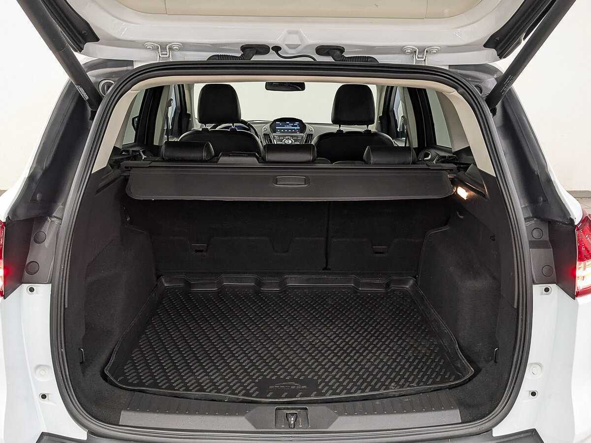 Купить Ford Kuga, 2014, 134 443 км.. Фото: #9