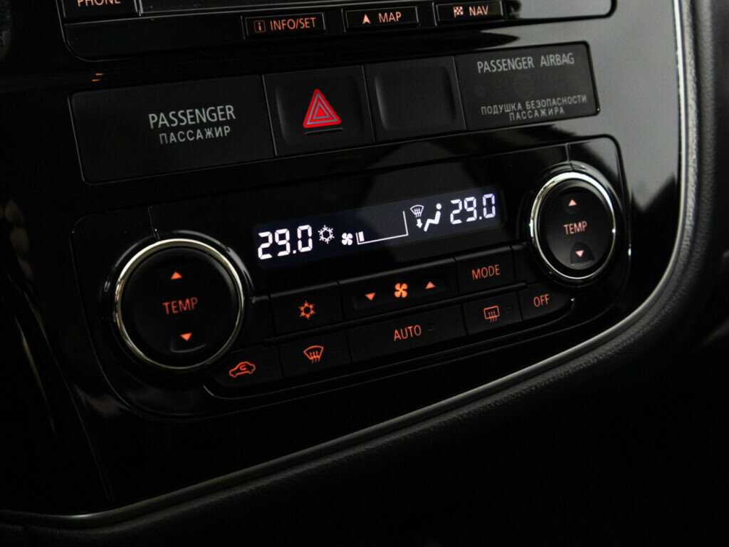 Купить Mitsubishi Outlander, 2016, 183 315 км.. Фото: #17