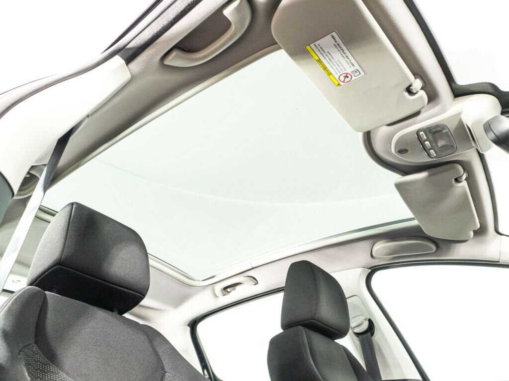 Купить Peugeot 308, 2012, 160 572 км.. Фото: #15