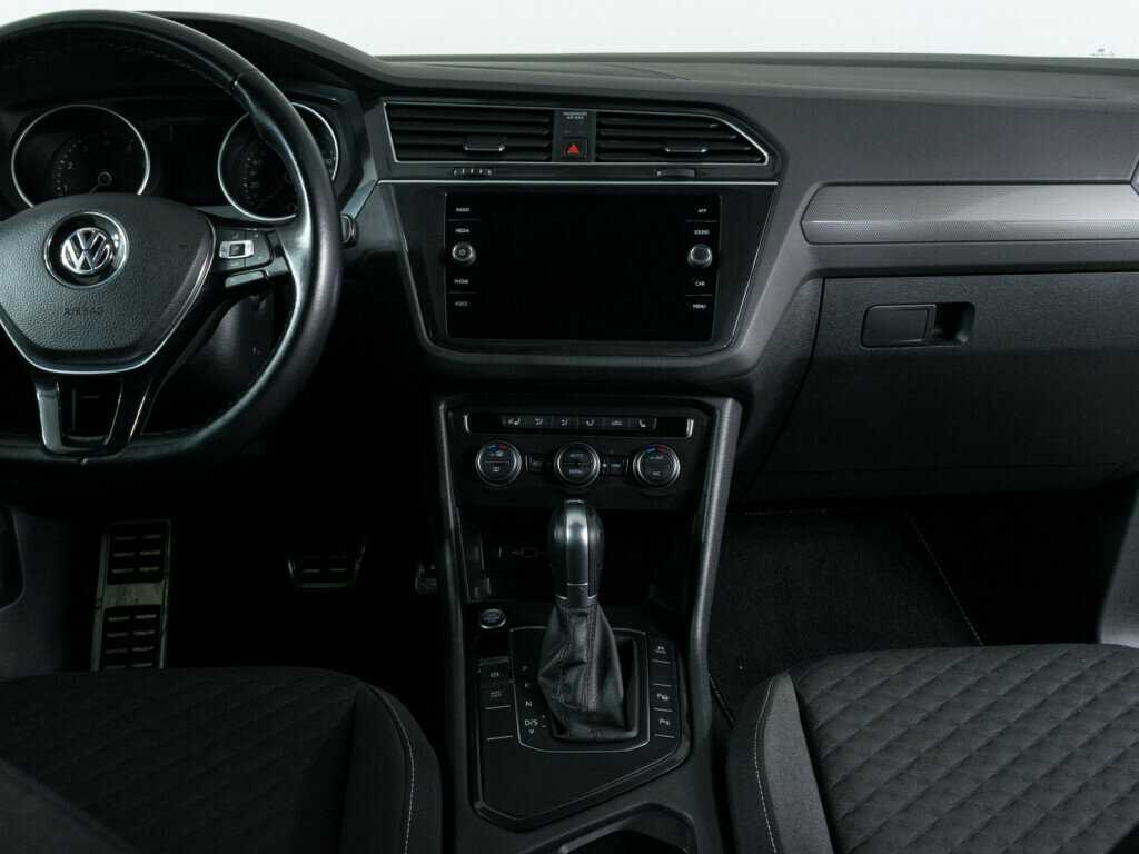 Купить Volkswagen Tiguan, 2018, 170 548 км.. Фото: #9