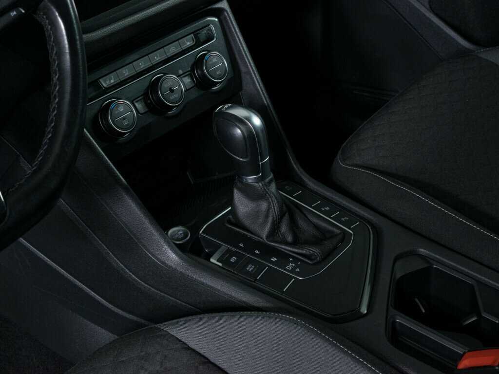 Купить Volkswagen Tiguan, 2018, 170 548 км.. Фото: #13