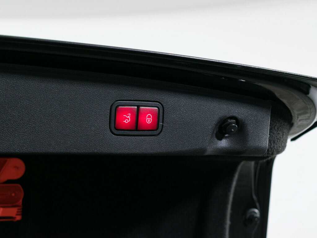 Купить Mercedes-Benz E-Класс, 2013, 173 457 км.. Фото: #7