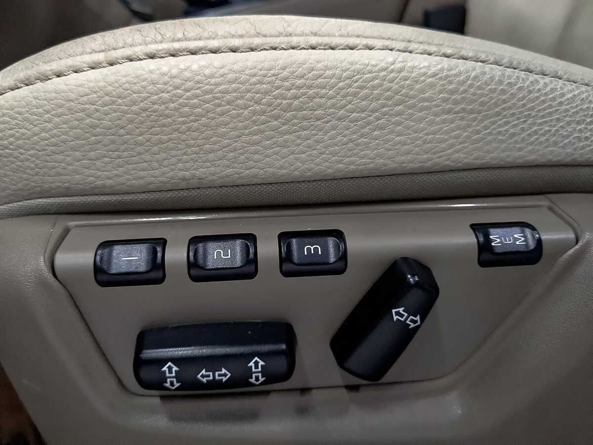 Купить Volvo XC90, 2012, 122 124 км.. Фото: #24