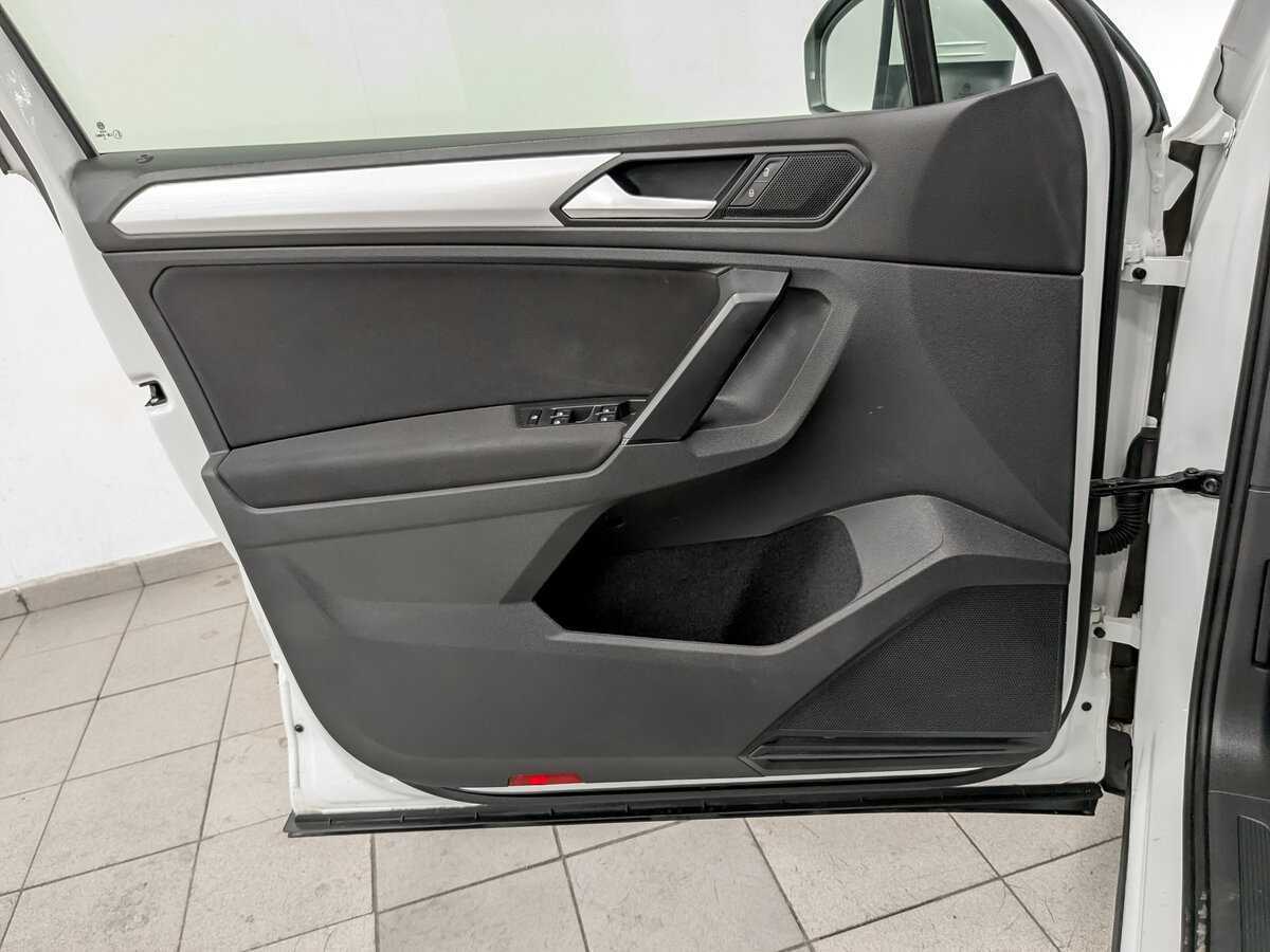 Купить Volkswagen Tiguan, 2021, 163 952 км.. Фото: #15