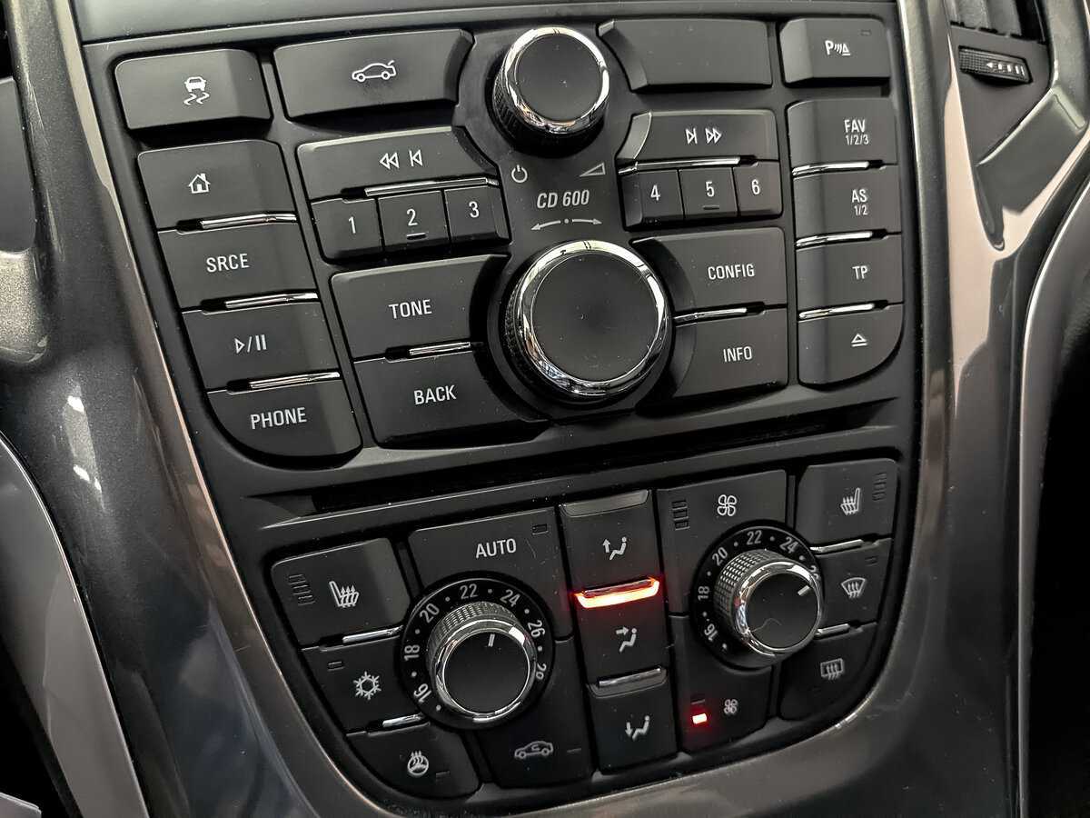 Купить Opel Astra, 2014, 138 873 км.. Фото: #23