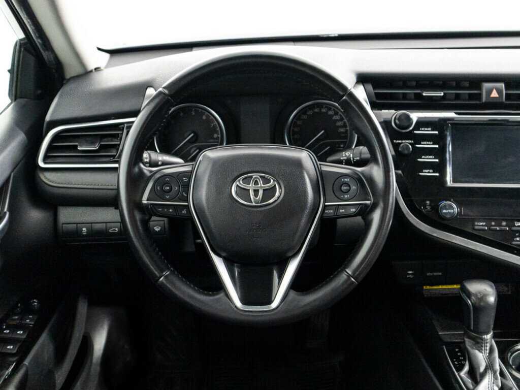 Купить Toyota Camry, 2018, 147 229 км.. Фото: #17