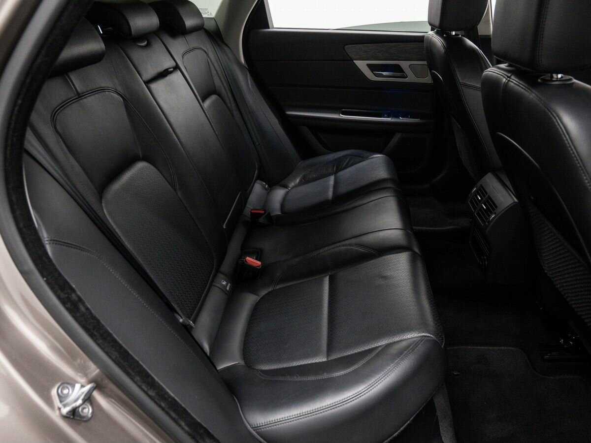 Купить Jaguar XF, 2016, 142 000 км.. Фото: #9