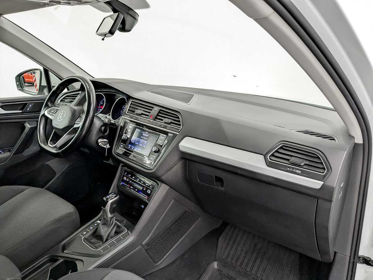 Купить Volkswagen Tiguan, 2021, 163 148 км.. Фото: #9