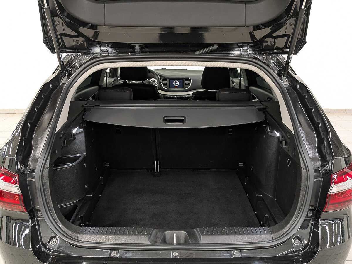 Купить Lada (ВАЗ) Vesta, 2024, 15 037 км.. Фото: #9