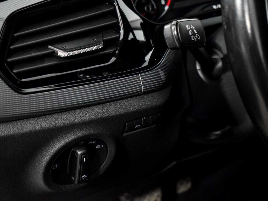 Купить Volkswagen Polo, 2020, 65 000 км.. Фото: #10