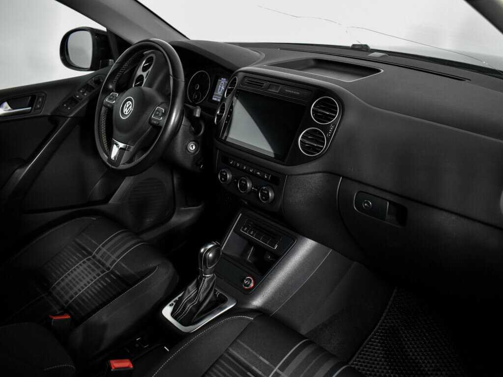 Купить Volkswagen Tiguan, 2016, 106 795 км.. Фото: #11