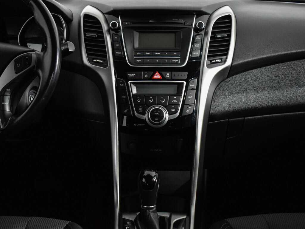 Купить Hyundai i30, 2013, 119 000 км.. Фото: #14