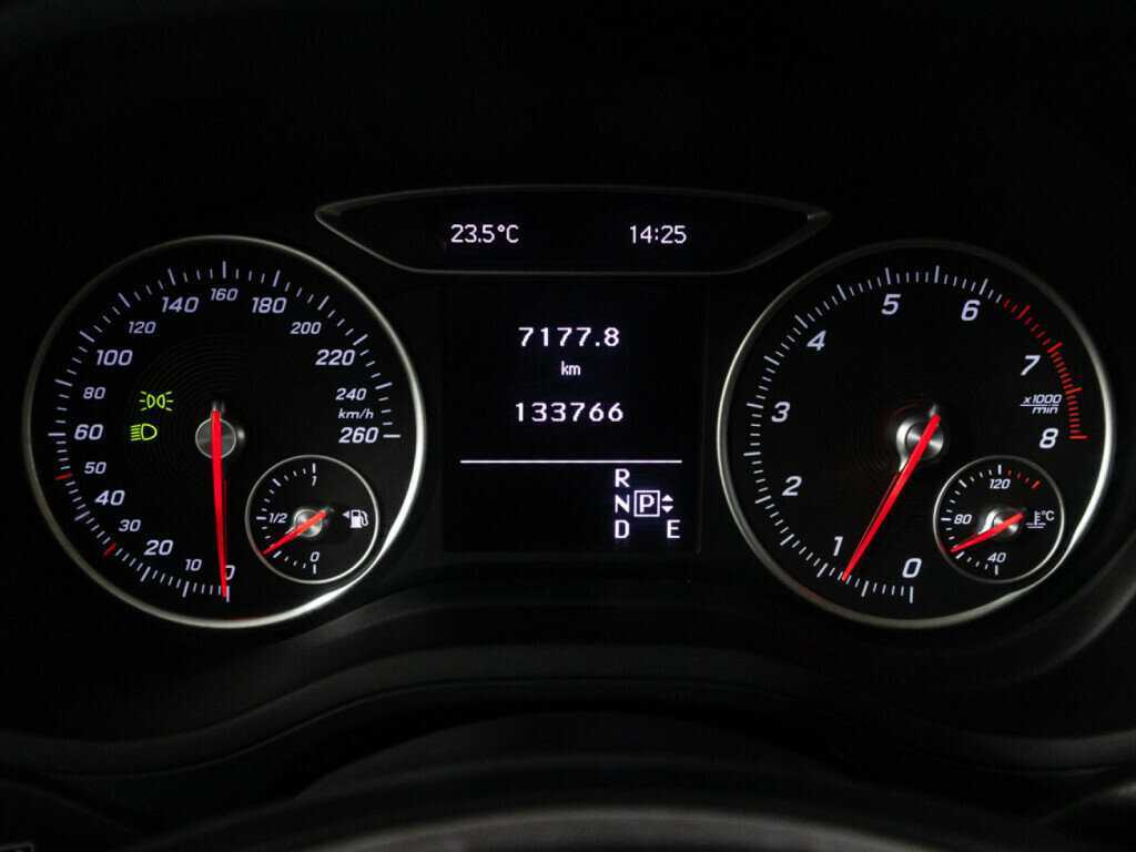 Купить Mercedes-Benz B-Класс, 2015, 133 764 км.. Фото: #11