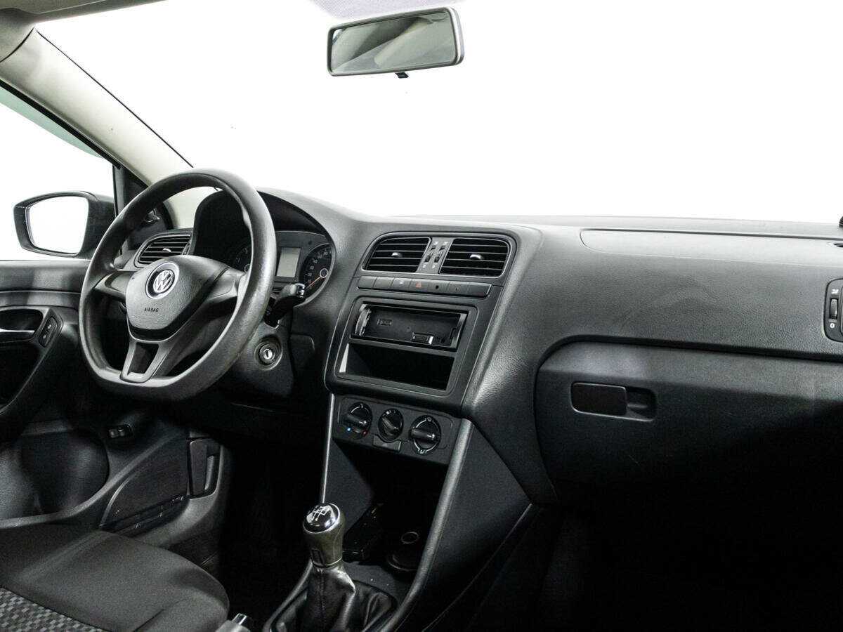 Купить Volkswagen Polo, 2017, 81 551 км.. Фото: #8