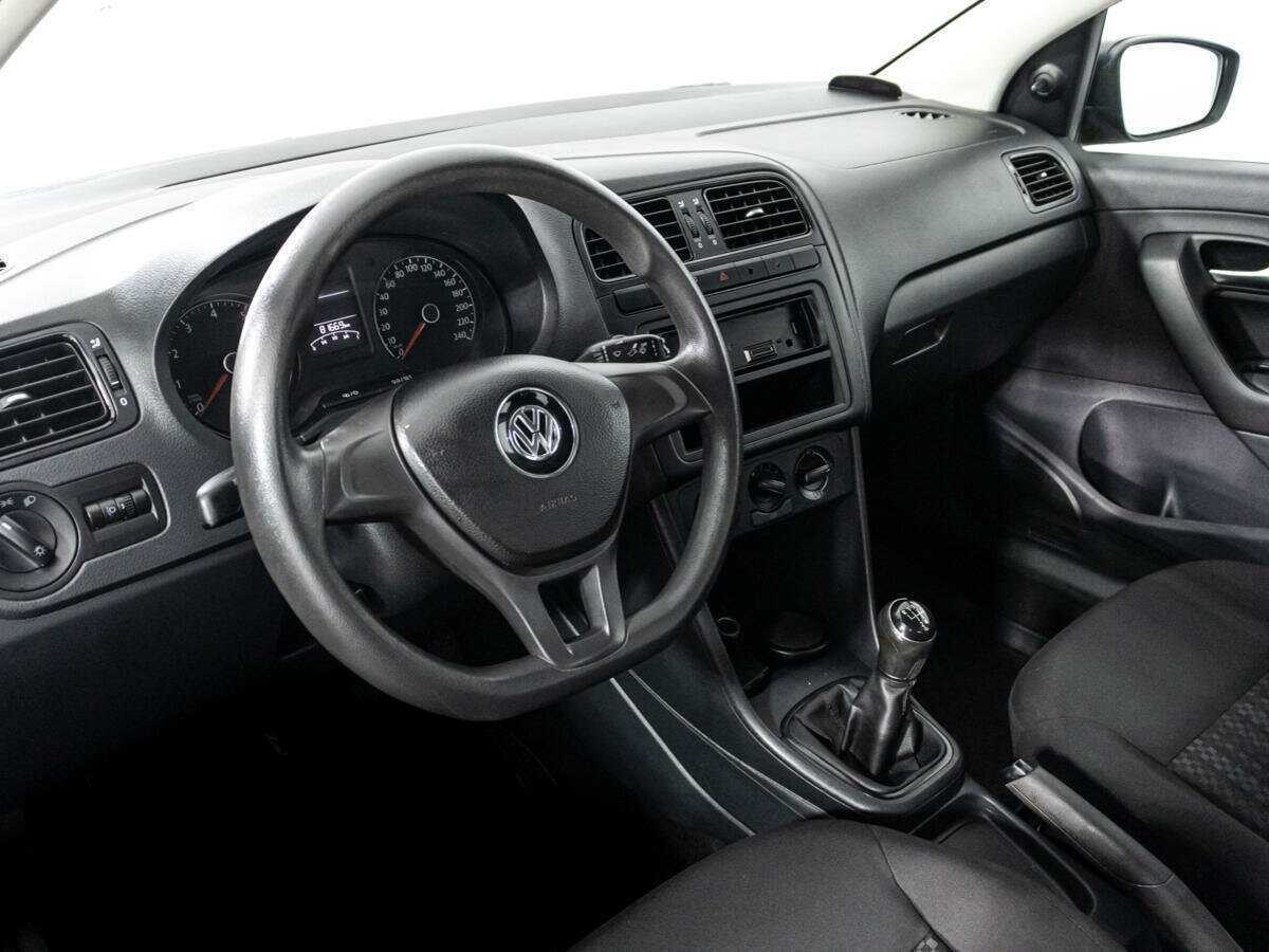 Купить Volkswagen Polo, 2017, 81 551 км.. Фото: #10
