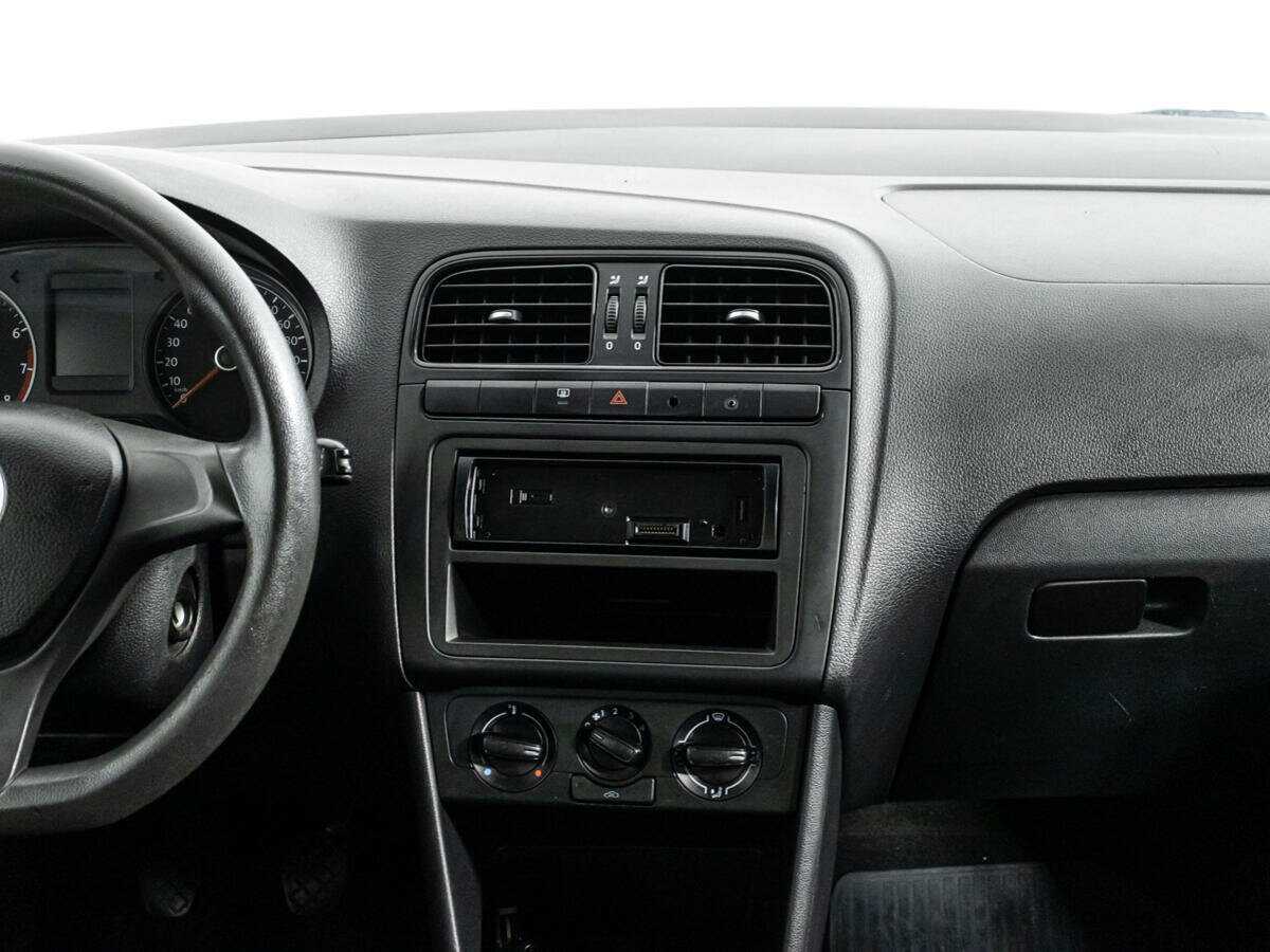 Купить Volkswagen Polo, 2017, 81 551 км.. Фото: #13