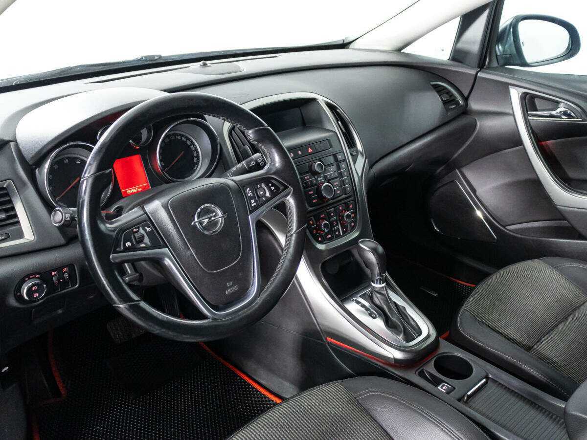 Купить Opel Astra, 2012, 154 461 км.. Фото: #10