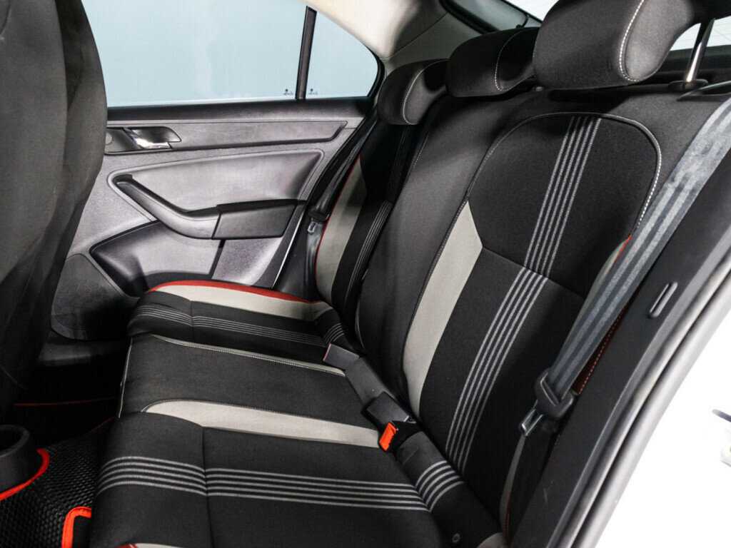 Купить Skoda Rapid, 2016, 196 837 км.. Фото: #9