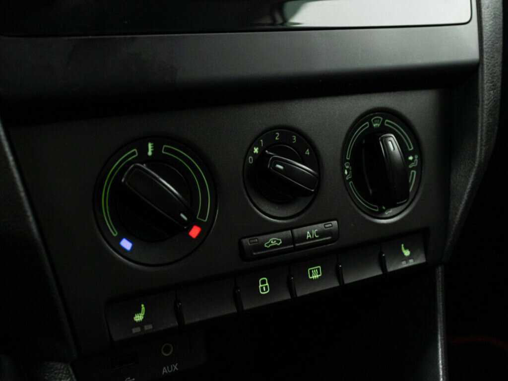 Купить Skoda Rapid, 2016, 196 837 км.. Фото: #14