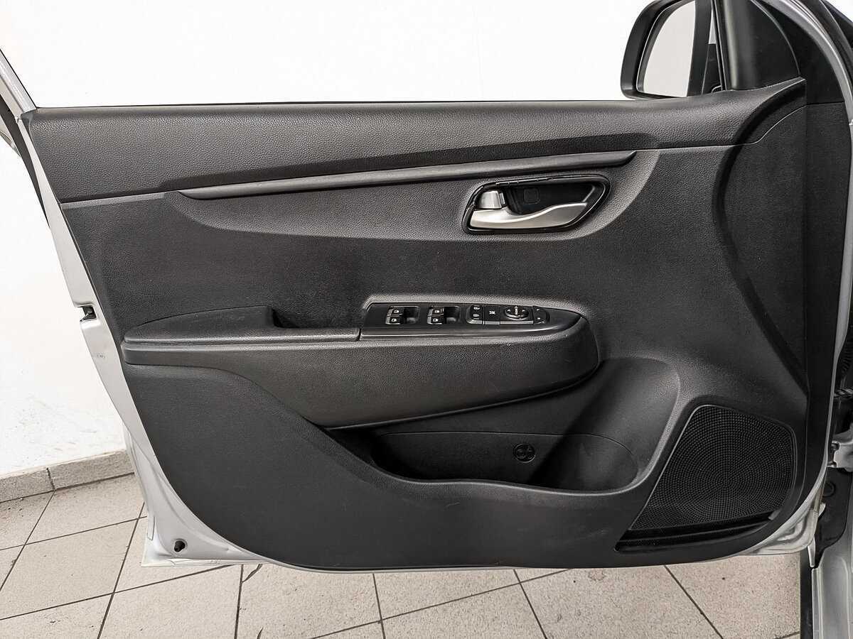 Купить Kia Rio, 2020, 206 593 км.. Фото: #18