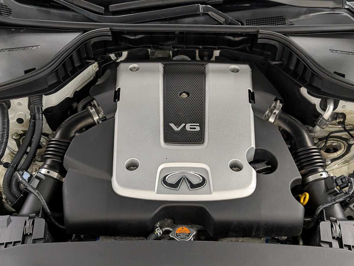 Купить Infiniti Q70, 2016, 88 021 км.. Фото: #8