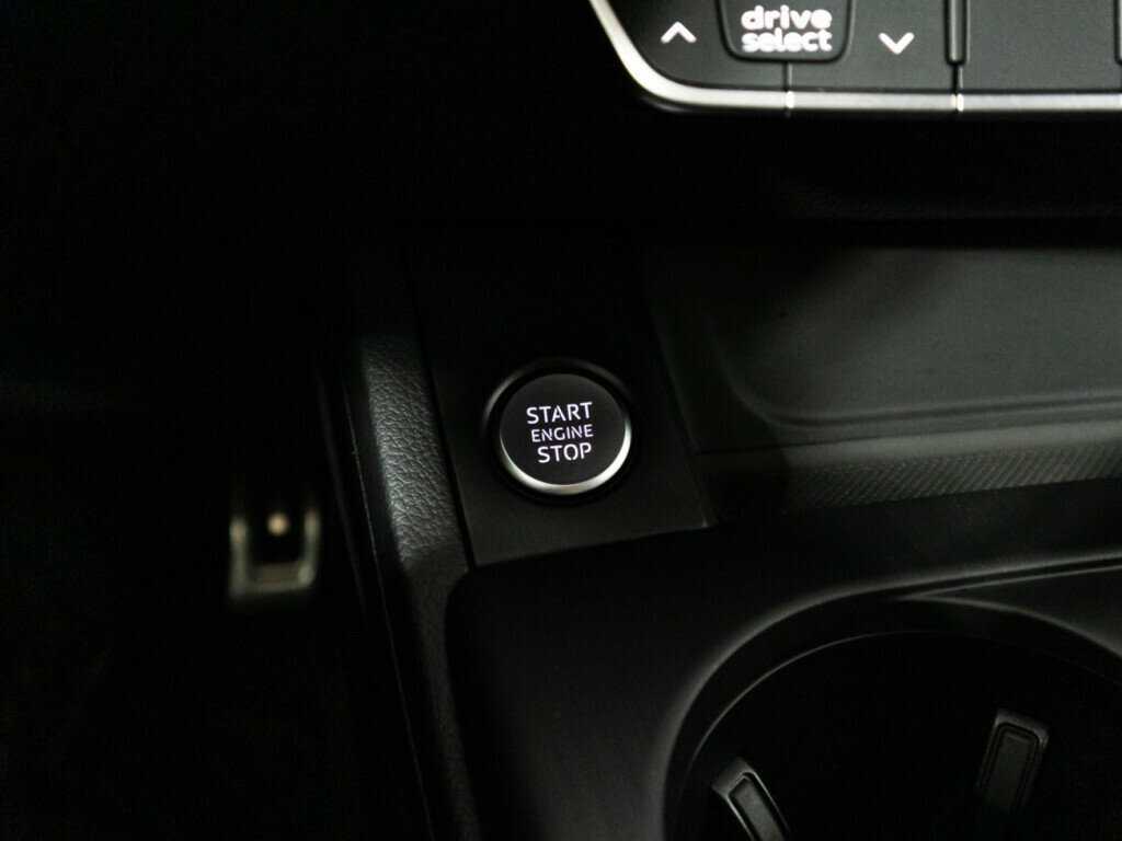 Купить Audi A4, 2019, 112 978 км.. Фото: #19