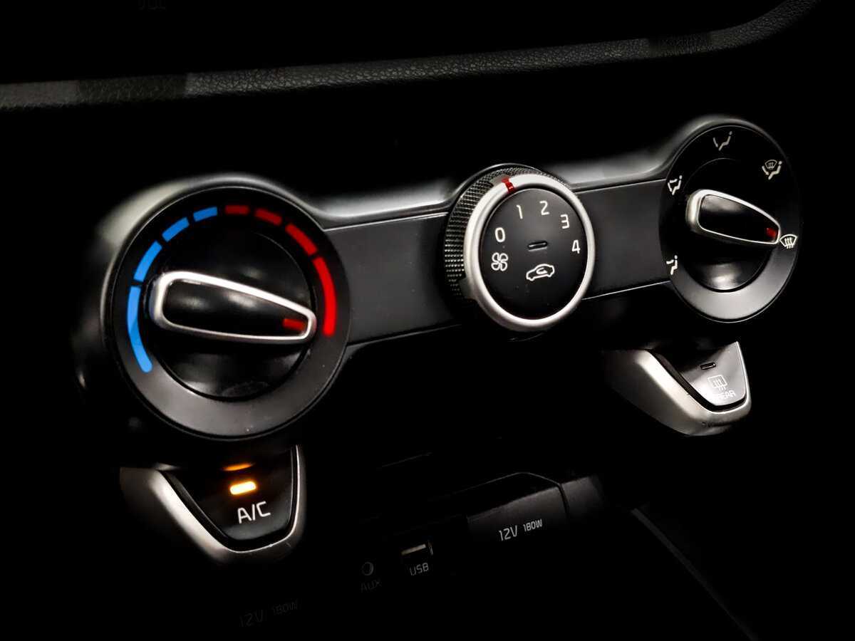 Купить Киа Рио, 2020, 192 706 км.. Фото: #23