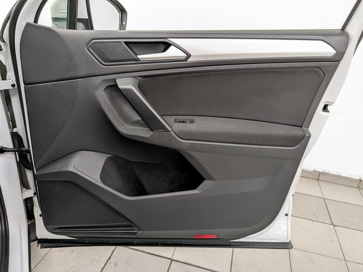 Купить Volkswagen Tiguan, 2021, 167 743 км.. Фото: #22