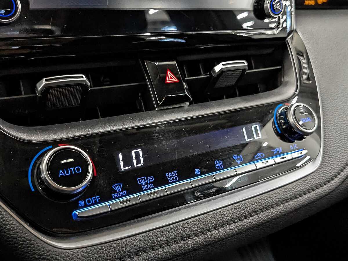 Купить Toyota Corolla, 2019, 153 301 км.. Фото: #19