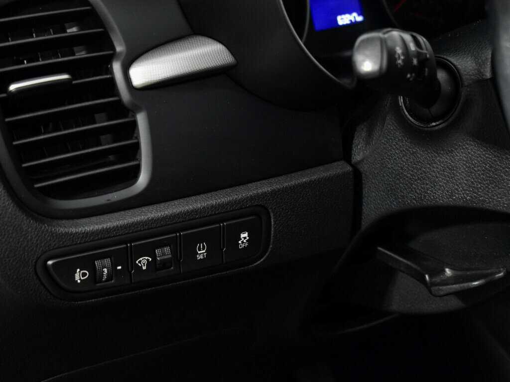 Купить Kia Rio, 2019, 63 000 км.. Фото: #9