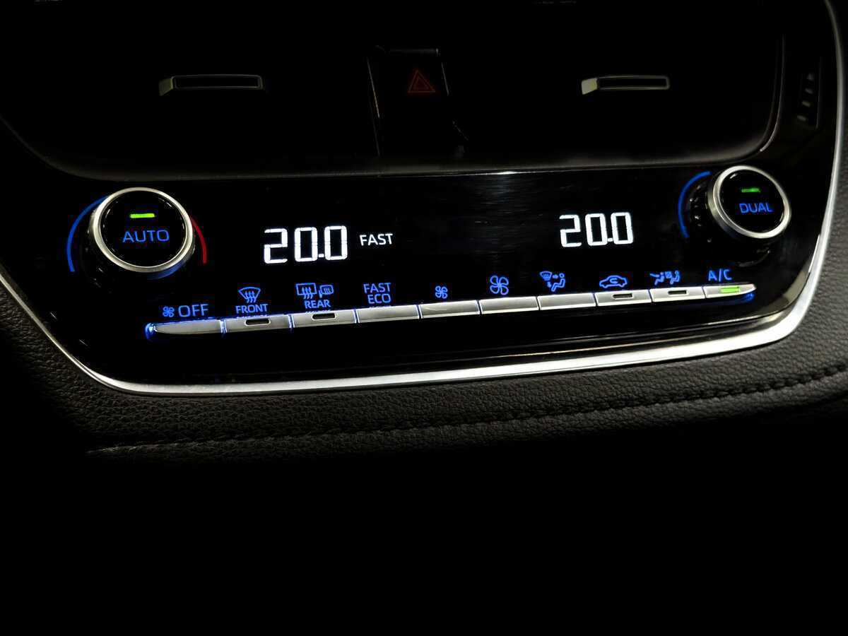 Купить Toyota Corolla, 2019, 161 004 км.. Фото: #22