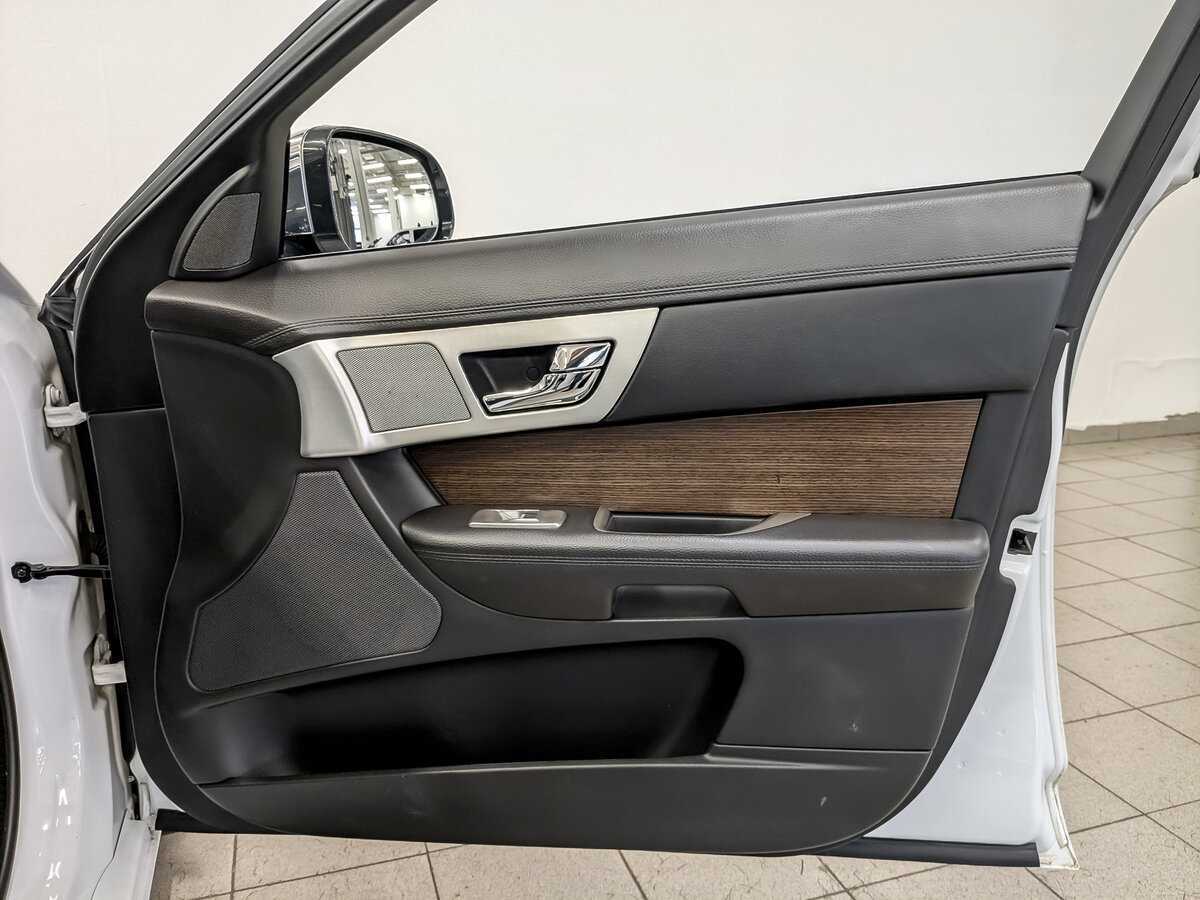 Купить Jaguar XF, 2014, 139 836 км.. Фото: #23