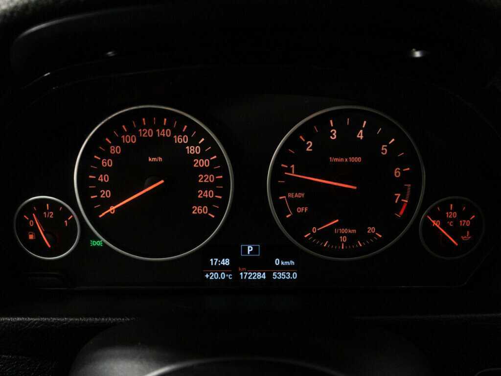 Купить BMW 3 серии, 2016, 172 000 км.. Фото: #11